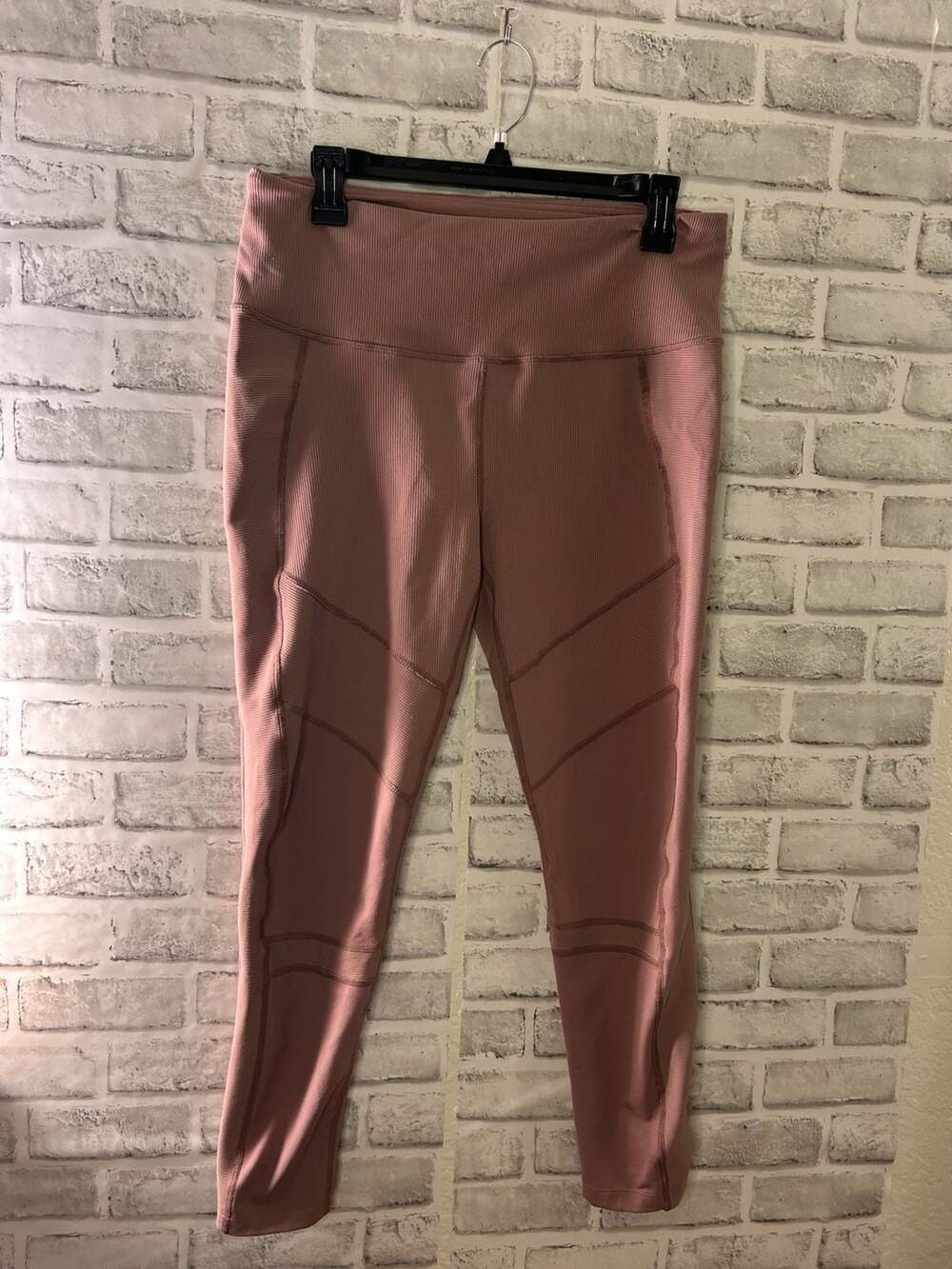 Zella Moto Ribbed High-Waist Ankle Leggings in Purple Taupe - Picture 2 of 3